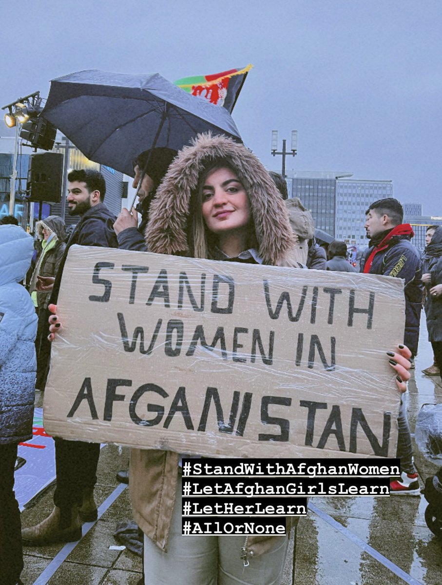 Today,Men & women from allover the world protested against Taliban’s ban on women education in over 50 cities.
Its been 1.5 yr since Afghan women r deprived of thr basic rights of education & work.
No to misogyny!
#LetAfghanGirlsLearn
#LetHerLearn
#StandWithAfghanWomen
#Berlin