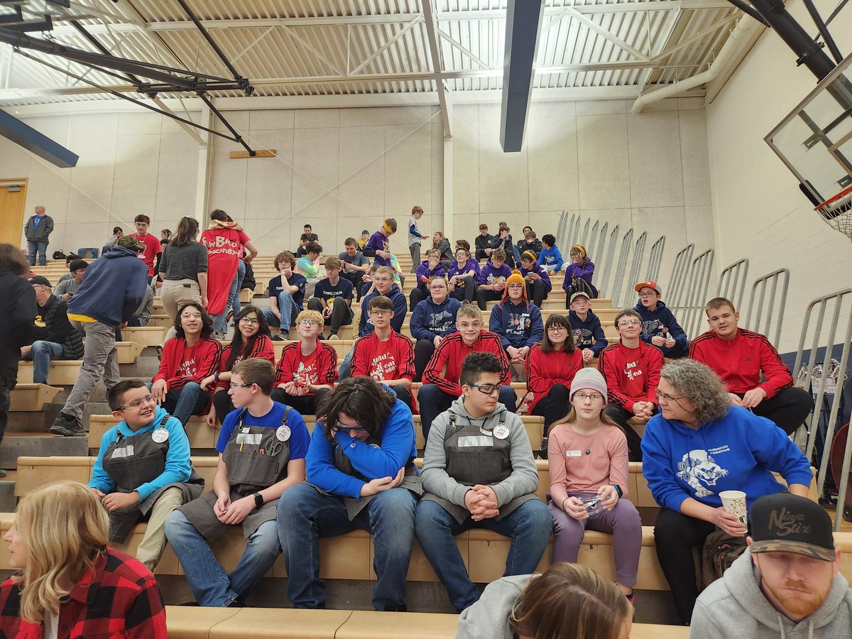 NSRobotics6603's tweet photo. Here at the Robotics Leauge Tournament @PVHighSchool having fun in our first match with @FlourishAndBots! Good luck to all of the teams today.
#FTC #ftciowa #Robotics
#roboticsteam #GoLancer @NorthScottHS @NorthScottCSD https://t.co/StrZhLmioD