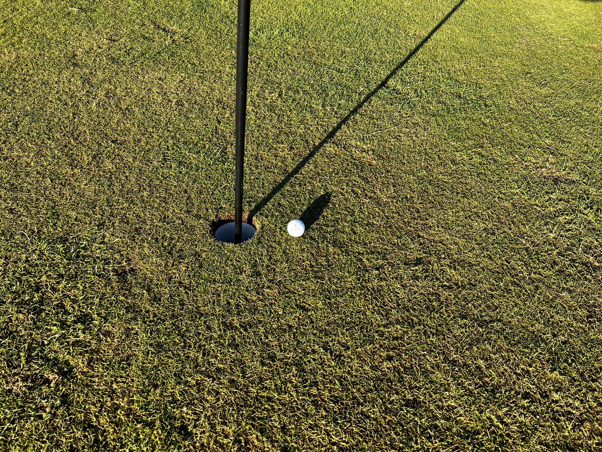 Lovely winters morning <a href="/panmuregolf/">Panmure Golf Club</a> today. A near hole in one on the 12th, thanks to winter greens, got to keep swinging and practicing for the season.