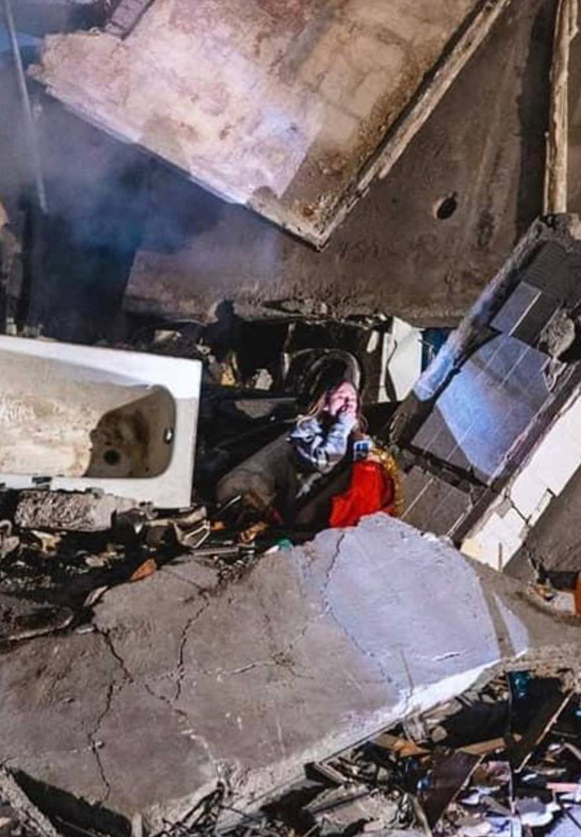 YuliaTymosha's tweet photo. This girl survived the missile attack miraculously while sitting in her bathroom. Imagine what she felt when everything around her collapsed, when people started screaming under the rubble. This could… no.. this can be me because russia is allowed to kills us every day. https://t.co/xvt5fd7z7M