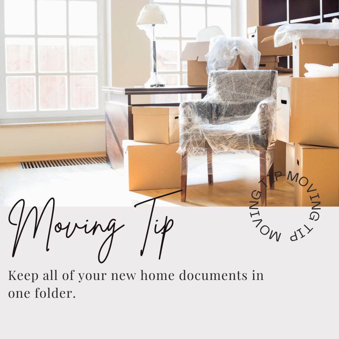 andycheltonmlo's tweet image. Start collecting all of your paperwork in one folder. Here's a list of some of the things to keep:
 📁 New addresses
 📁 Rental or purchase papers
 📁 Moving contracts
 📁 Warranty information for appliances
 📁 Instruction manuals

#movingtips #movingtipsandtricks #movingtips101