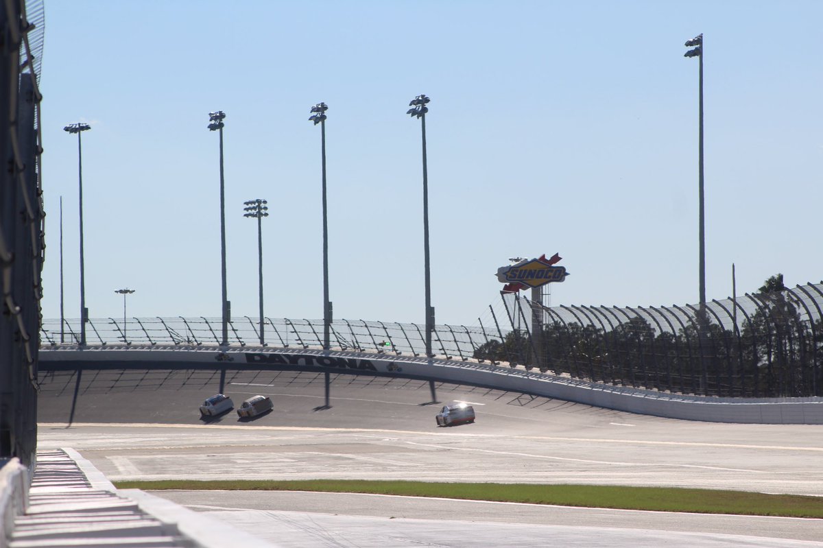GentlemanGasser's tweet photo. Some on-track action from the second day of testing for the ARCA Series at @Daytona.

@TobyChristieCom #TeamToby https://t.co/NEAQunT2Fl