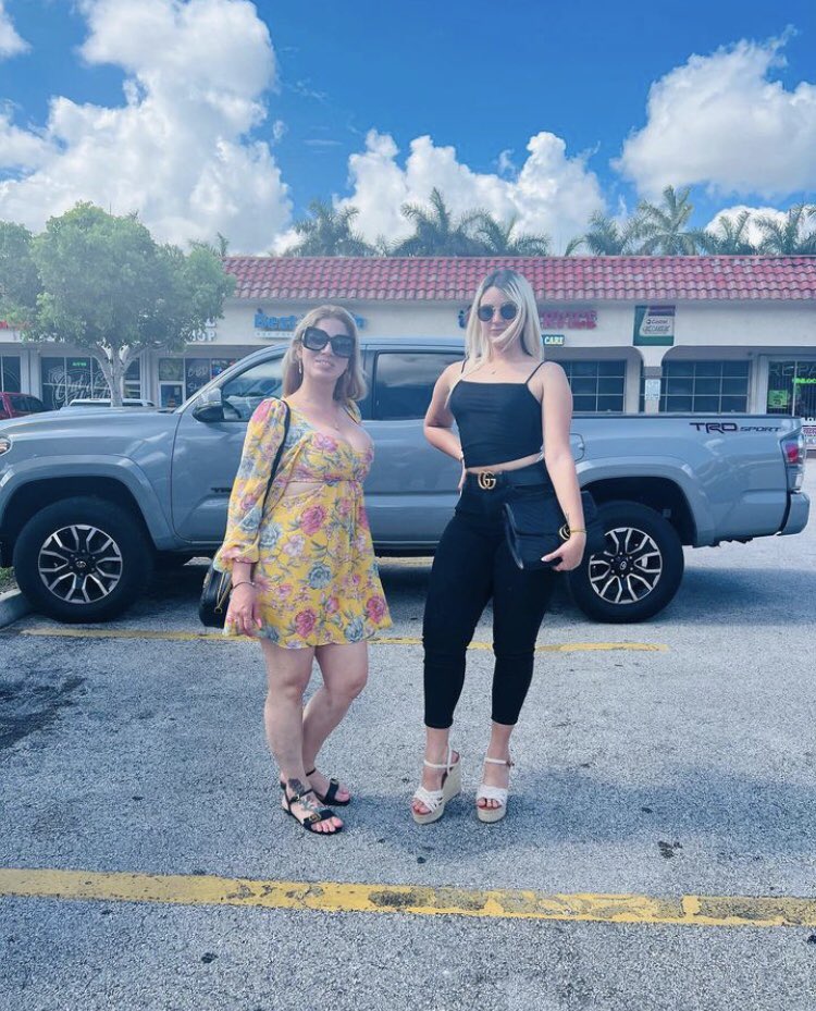 maricetlopez11's tweet image. If friendship is a treasure thank you for being part of my fortune 🔮😍❤️