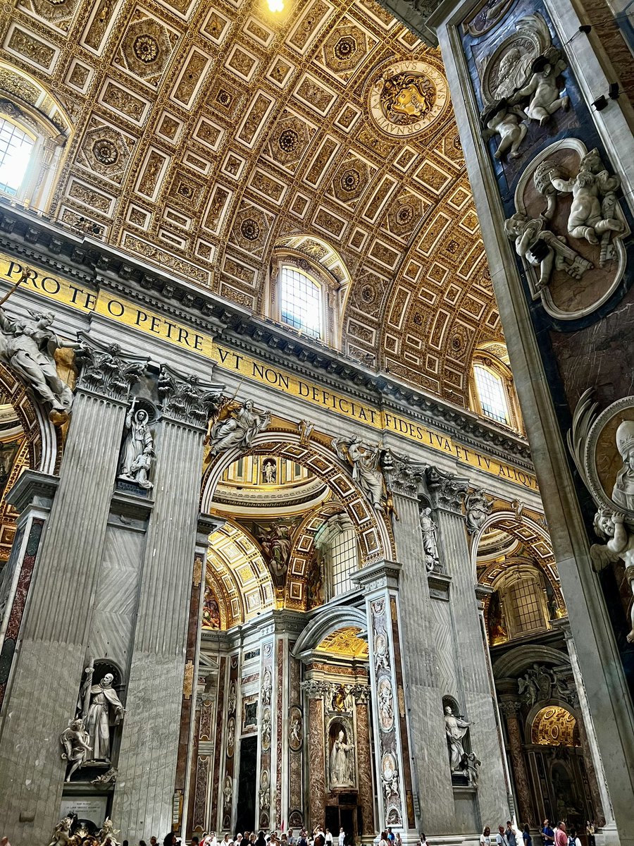 StansfieldDean's tweet photo. @Western_Trad #stpetersbasilica 😍 https://t.co/xpY1qNjRSC