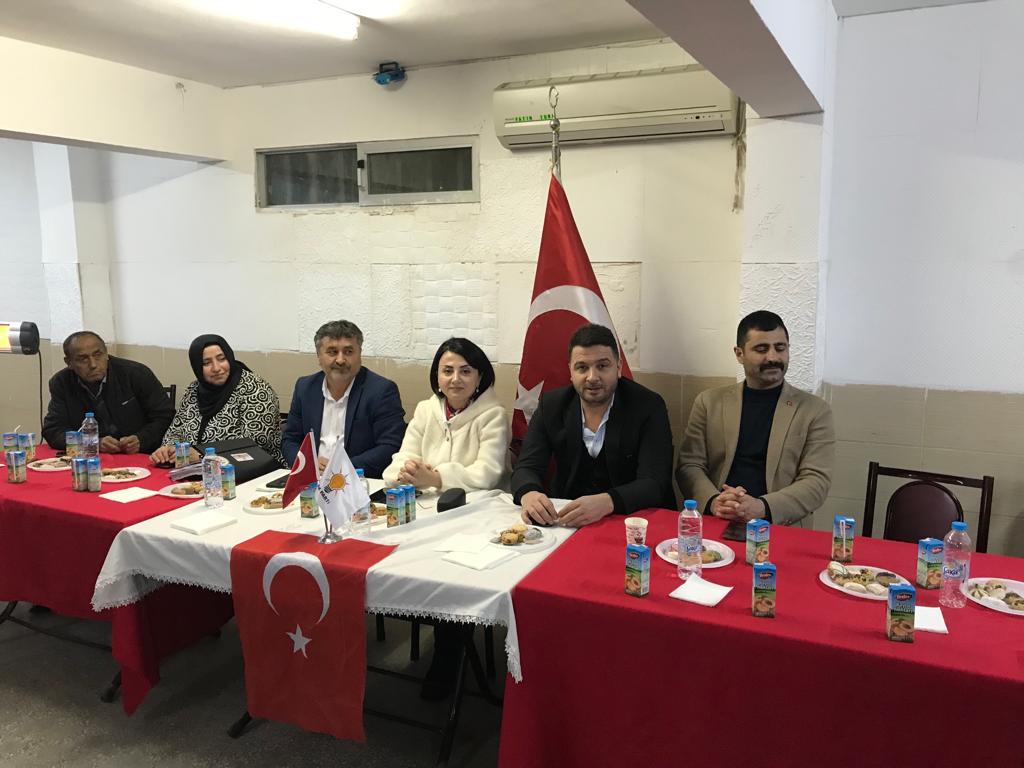 akkadinmaltepee's tweet photo. 📍 Aydınevler Mahallesi

İl Yönetim Kurulu Üyemiz @GulcanKeskin75, üyelerimizle bir araya gelerek "Güçlü Türkiye" idealimizi anlattı.

#2023YolundaBiriz
#BirlikİradeZafer https://t.co/z3jLLrdI8z