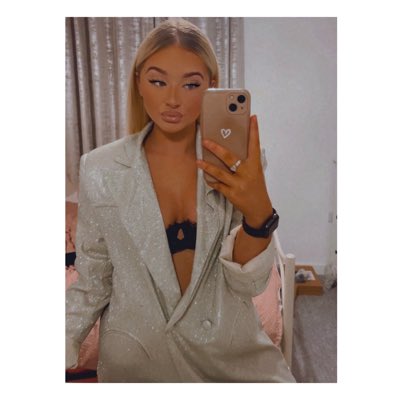chlopozzi's tweet photo. #NewProfilePic https://t.co/XmAvQI08rZ