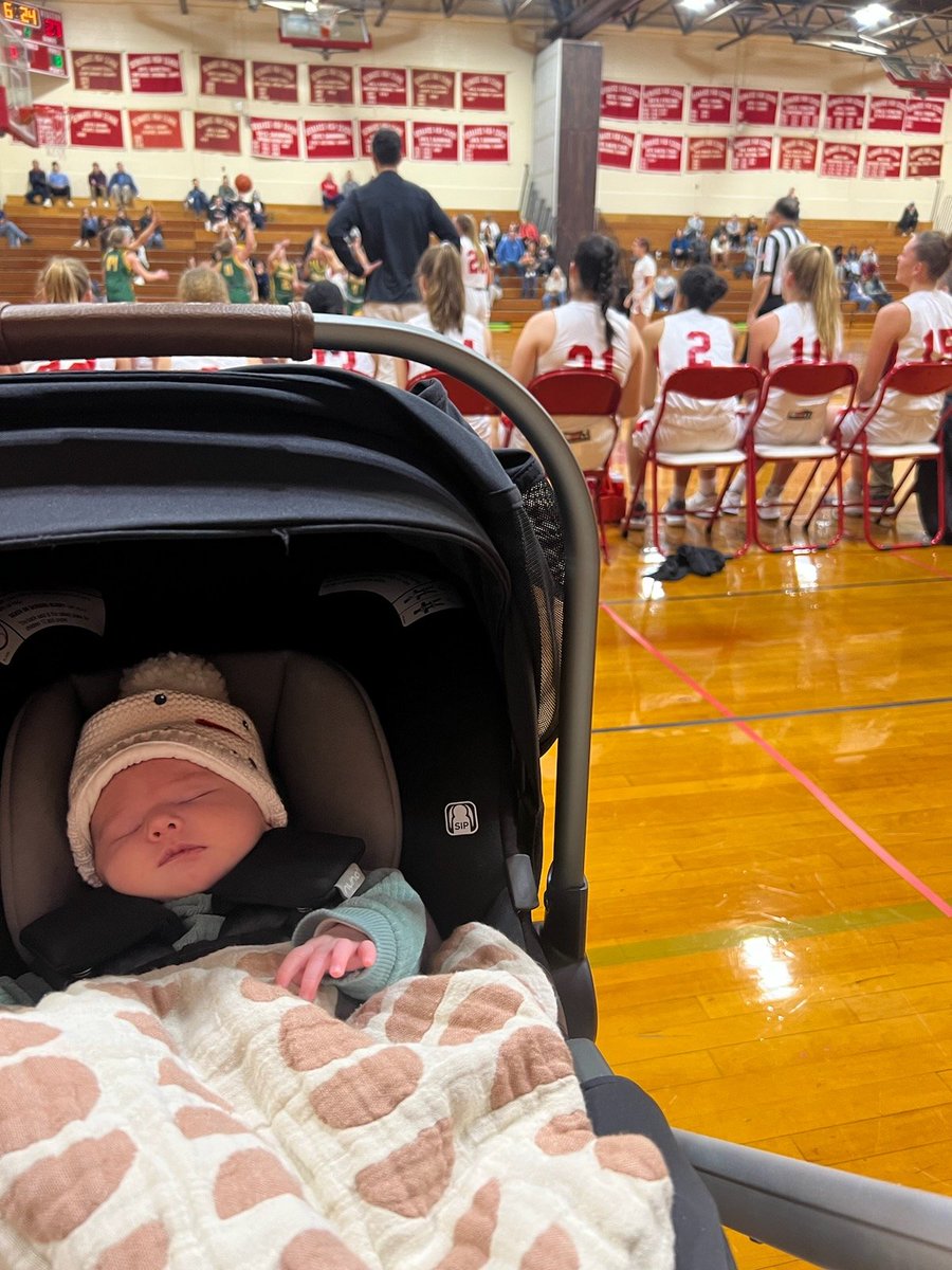 BernardsSports's tweet photo. Girls win on Mikkey O'Conns first appearance in the lower gym! She brings good luck! https://t.co/jxz6bftT37