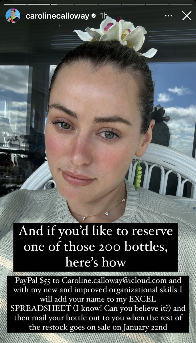 sophrossbrooks's tweet photo. Oh no. Snake oil is officially back https://t.co/s61HB1gMPL