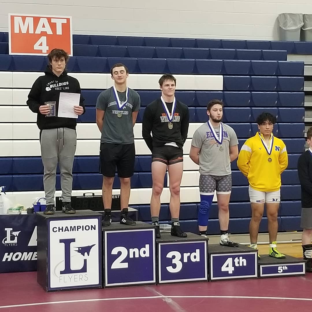 knothesituation's tweet photo. 4 podiums at Lake JV tournament.  Young team working hard and getting better.  Austin Hageman 3rd, Santos Ayala 3rd, Jonathan Mendez 5th, Joseph Springer 6th https://t.co/YKcdptuok3