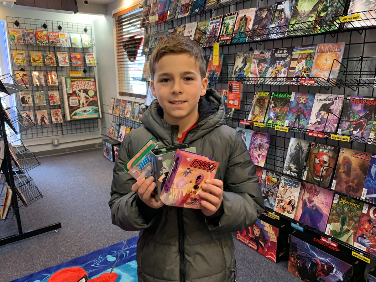 mattraymond's tweet photo. Thanks @craigrousseau for the Legion of Superheroes collectibles! @theHallofComics https://t.co/vRwTw3CyPz