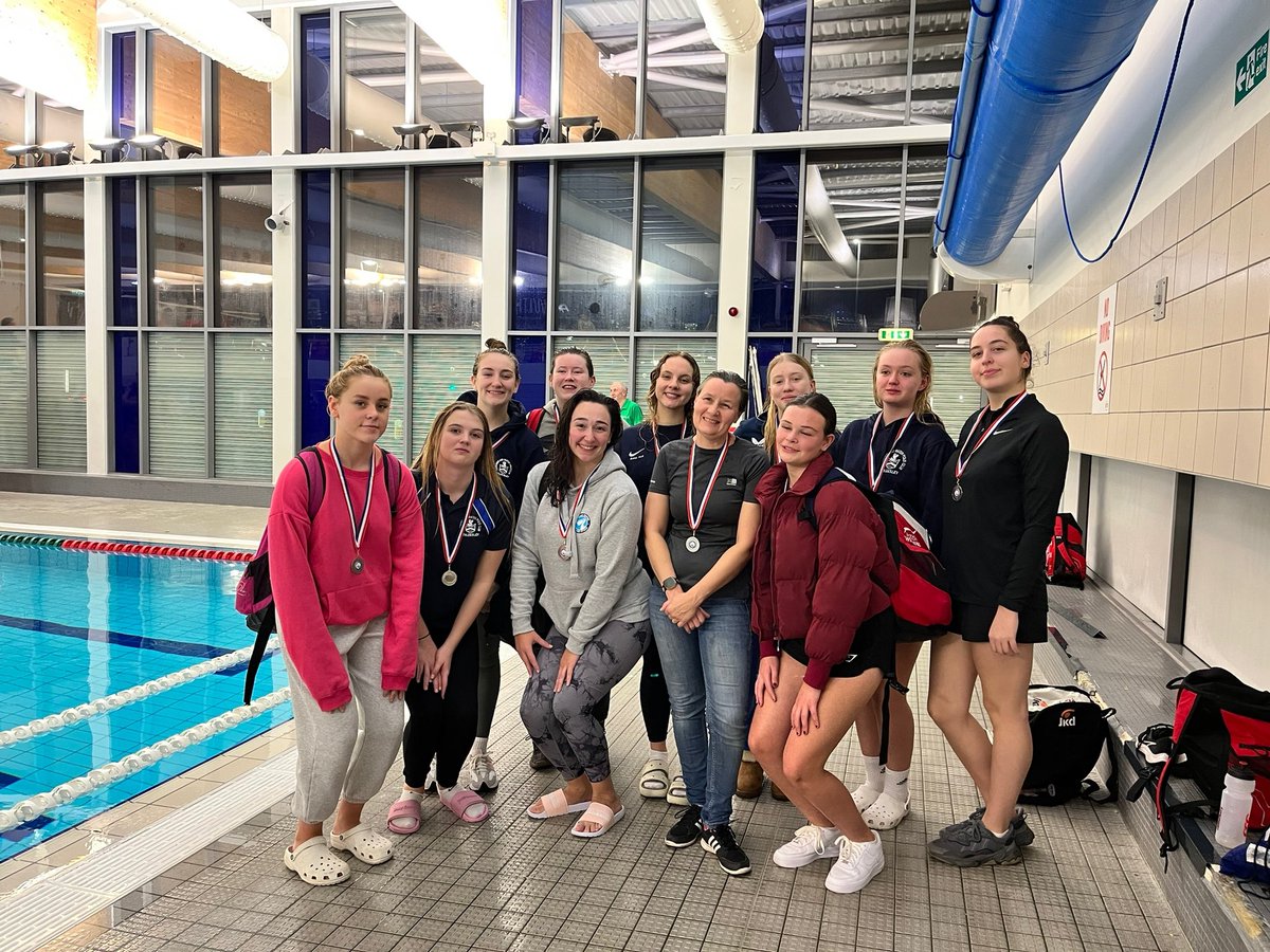 TyldesleySWP's tweet photo. Tyldesley Ladies smashing out a silver today in the Northern league tournament.  Well done Team 🤽🏻‍♀️🤽🏻‍♀️🤽🏻‍♀️ https://t.co/ros38o5K5B