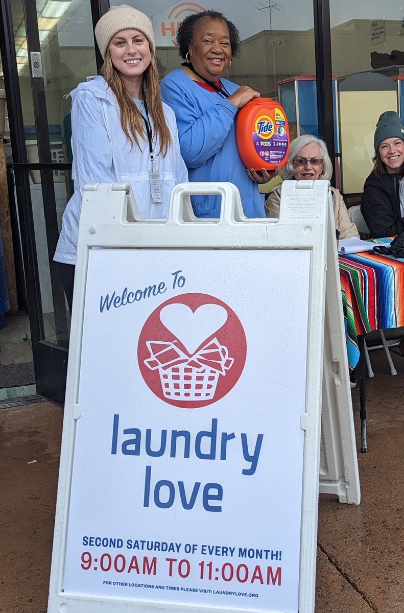 LaundryLoveVent's tweet photo. Super cool to see the original Laundry Love location back up and running since Jan 2021! These good souls serving #westventura with so much grace! Thanks #twotreeschurch for stepping in! https://t.co/dJZ8AzhOR3