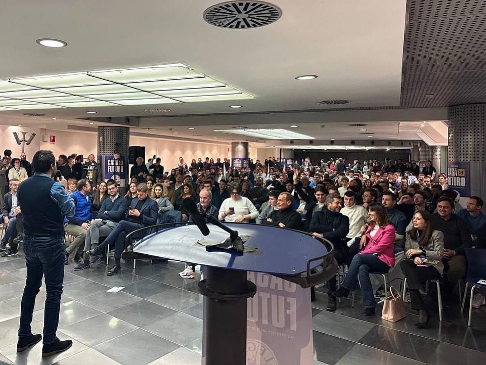 Matteo Salvini tweet media