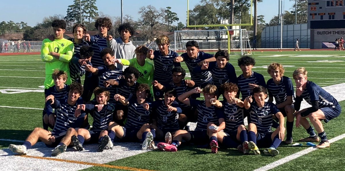 ConroeSports's tweet photo. College Park topples Magnolia West to conclude Klein Showcase https://t.co/CviFtlBACc https://t.co/3e65cBdEJZ