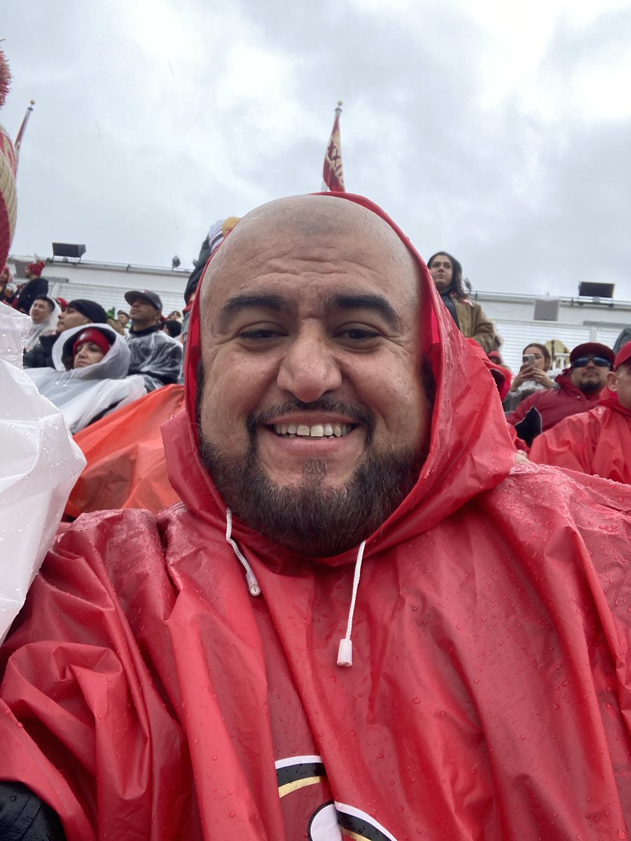 DjXscape's tweet photo. #49ersgameday Let’s go!! @49ers @LevisStadium https://t.co/TmjJTvk6lK