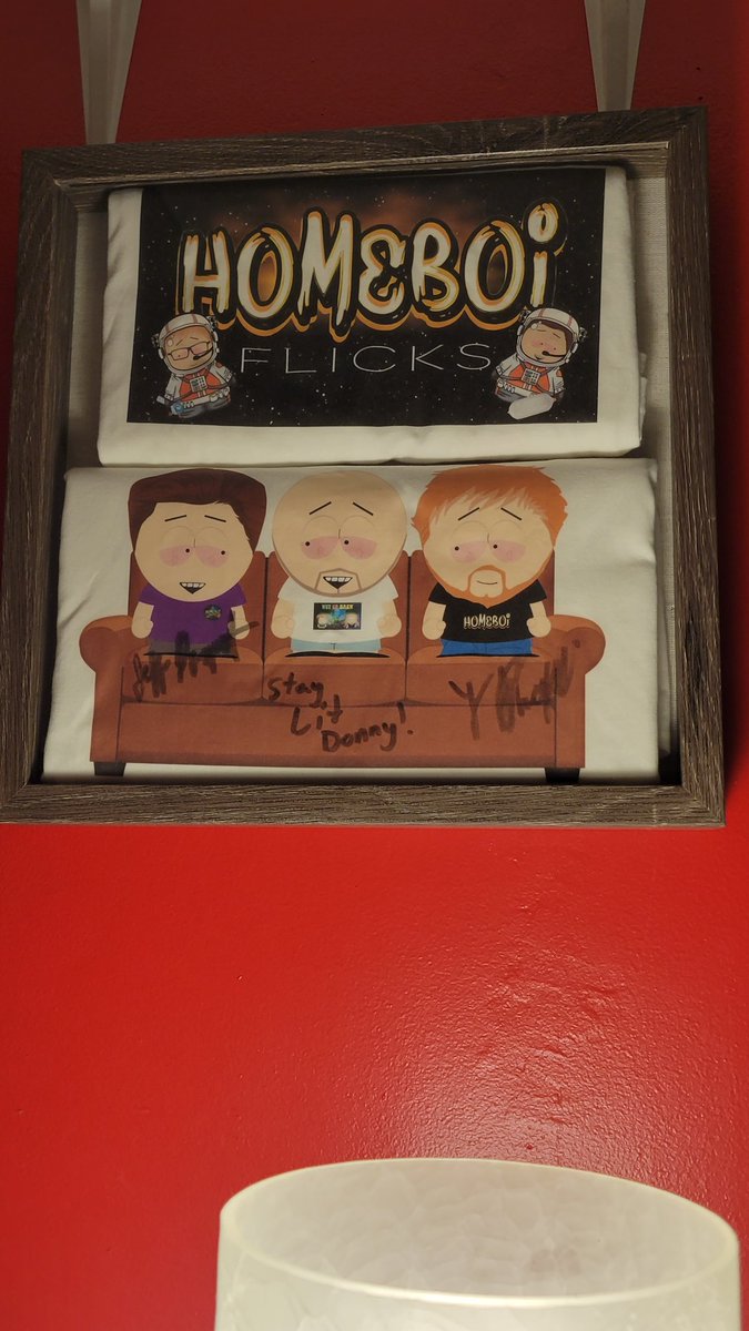 thedon2u2002's tweet photo. Wow!!! Took a little bit, but I finally got it together and hung!!!
@homeboiflicks 
@HighMonks, you guys look cool hanging out together!! Haha https://t.co/wxpX5ZmlAk