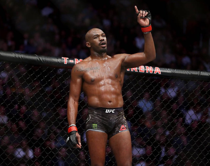 FAITES VOTRE CHOIX 🍿#UFC285 

🔁 RT pour Ciryl Gane 🇫🇷
❤️ LIKE pour Jon Jones 🇺🇸

Qui l’emporterait selon vous❓