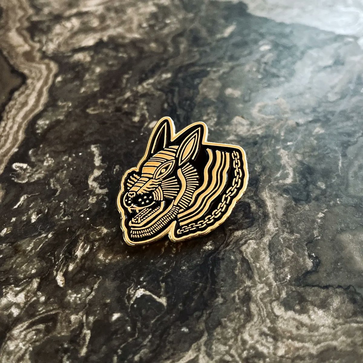 thebanddearest's tweet photo. LOOK AT IT! 👁️👄👁️ Just look at this sick merch. Shout out to @sheethappenspub  for always being the GOAT. Check out these links if you wanna grab some merch or support us!

Physical: https://t.co/s7LZCOAZW7
Digital: https://t.co/gXbAzlumzL https://t.co/t1rd3U0gmF