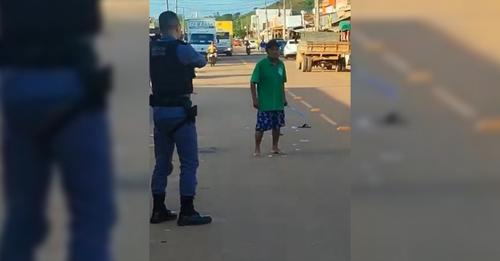 imirante's tweet photo. Homem é morto após ameaçar policiais com um facão em Arame, no interior do Maranhão #imirante #arame #maranhao
https://t.co/ZX53IjXs68 https://t.co/1aqu3NdDDk