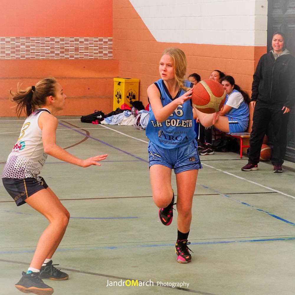 adecgoleta's tweet photo. 📌 RESULTADOS | Liga @FAB_Malaga | J6ª | Fase Previa🥇

☹️ PIN Femenino 2️⃣6️⃣ - 4️⃣3️⃣ @cbsalliver 

Jugamos un buen partido ante un gran equipo que nos motiva a seguir mejorando de cara a la segunda fase 🙌🏻

#SomosTUequipo💙
#vamosgoleta🏀 https://t.co/Bkwd6n0LSQ