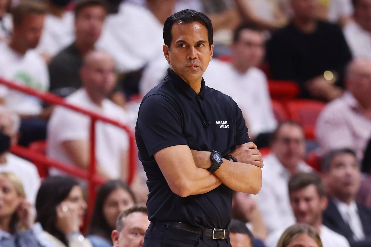 LegionHoops's tweet photo. Erik Spoelstra:

"If we played LeBron in any of the 5 positions, he would be the best in the league in that position. I always regret and it bothers me to this day that I didn’t have the guts to play him in all 5 positions.” https://t.co/mn9AVA7KPm