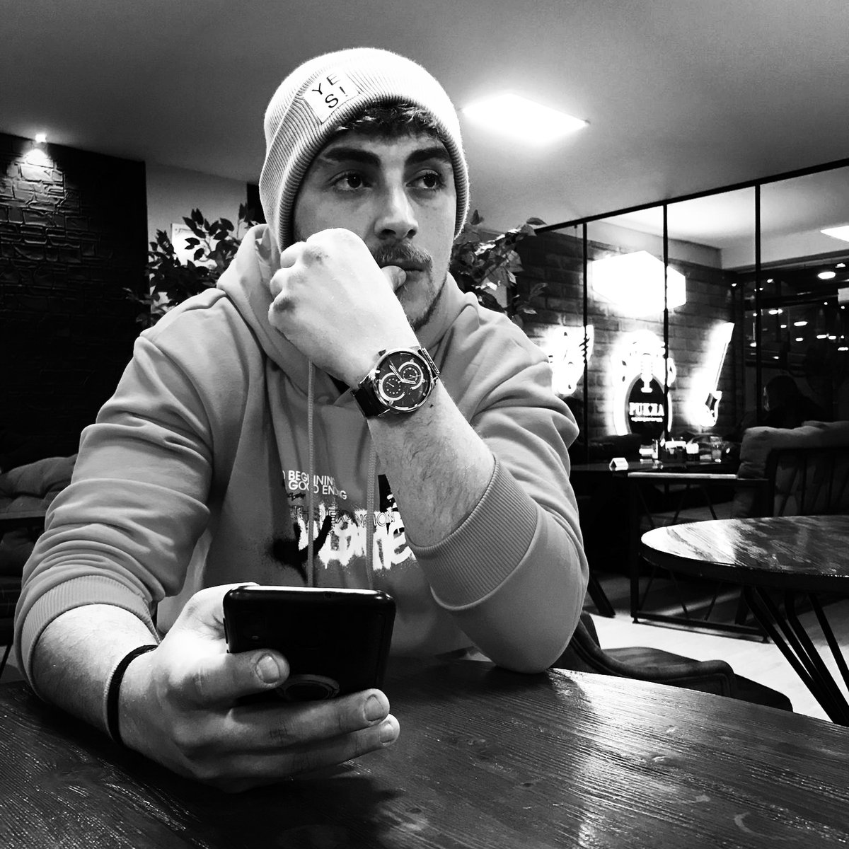 _lavinia_08's tweet photo. #YeniProfilResmi https://t.co/GHNMxcbUxV
