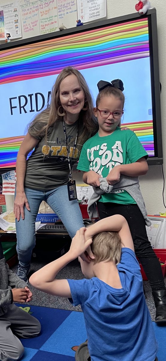 We’re proud to wear our Walker Star spirit wear! #walstars <a href="/BuhrowElyse/">Elyse Buhrow</a> @Mr_Beeze