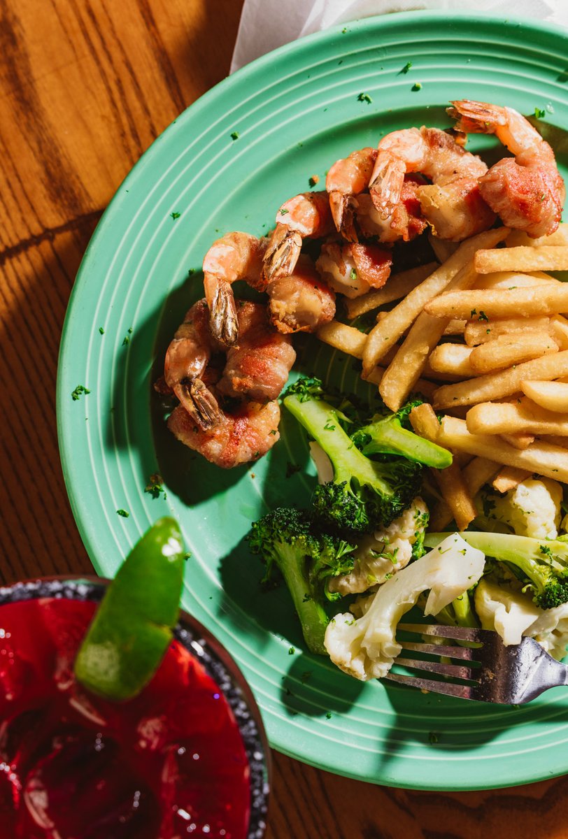 Moby Dick Restaurant tweet media