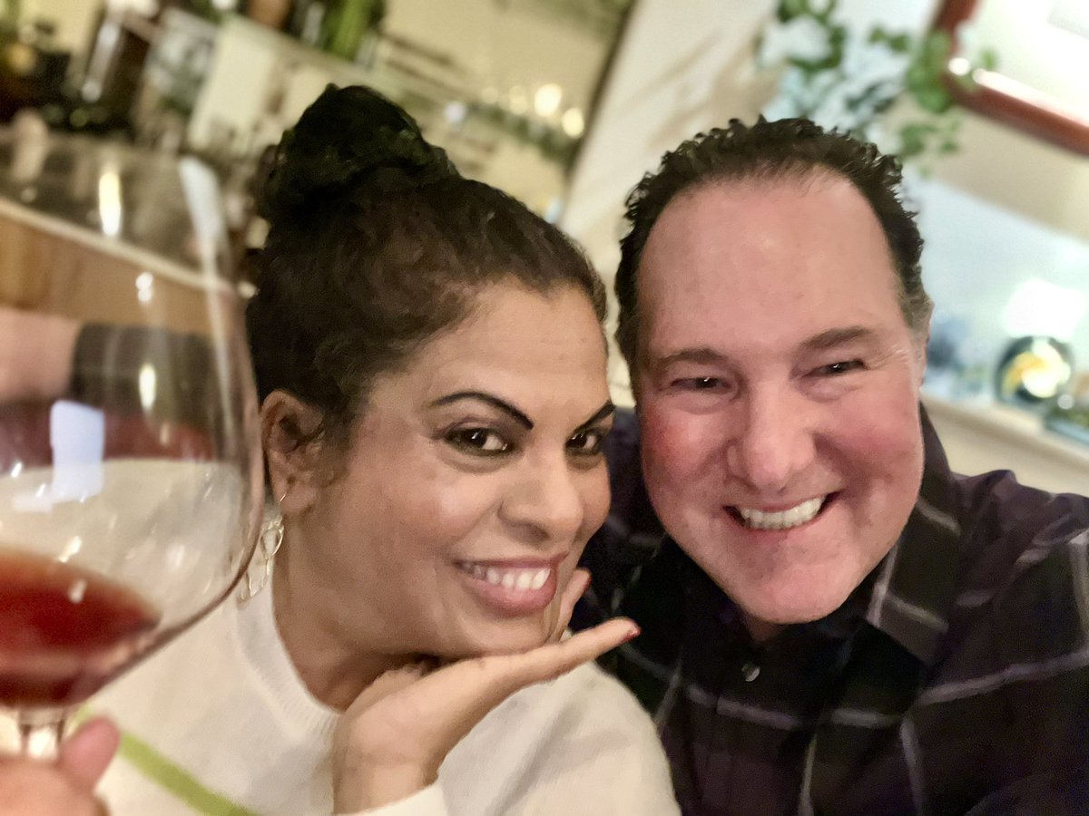 RoebuckSteve1's tweet photo. A fun evening of #deliciousfood & outstanding #wine with good friends
#culinary #Dinner #eat #food #foodandwine #foodie #goodeats #foodiechats #lifeisgood #luxurylife #winetasting #winepairing #sommelier #wineintheglass #winedinner #lasvegaseats #lasvegasfoodie #sommchat https://t.co/MoX52pYXSy