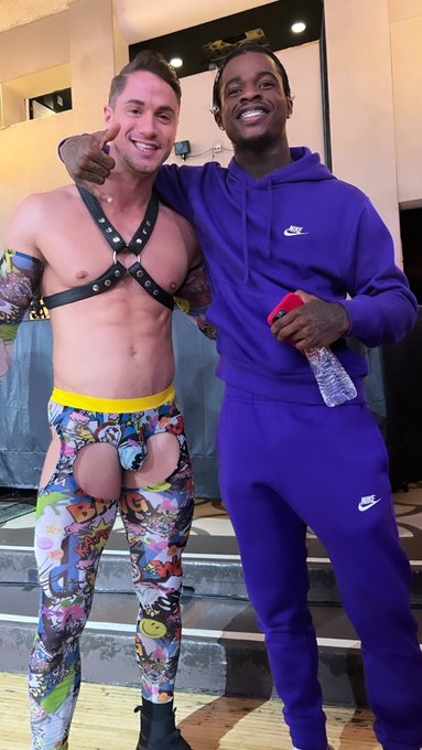 2 pic. My Fav straight boy porn star ?
@DayskiiD https://t.co/K7y1OvJpoV