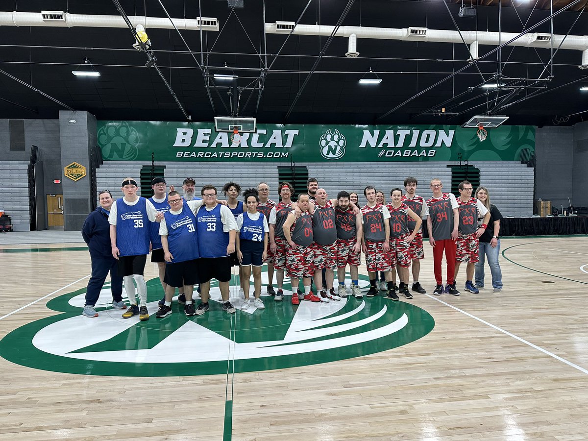 NWCampusRec's tweet photo. Congratulations to all athletes! Such a great day with the Special Olympics! https://t.co/843RoYQMyE