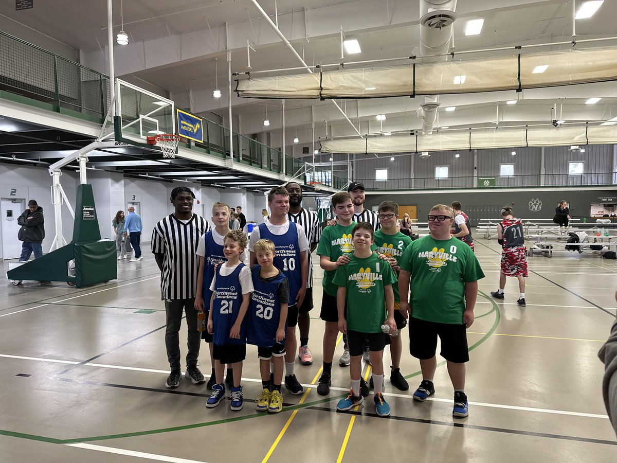 NWCampusRec's tweet photo. Congratulations to all athletes! Such a great day with the Special Olympics! https://t.co/843RoYQMyE