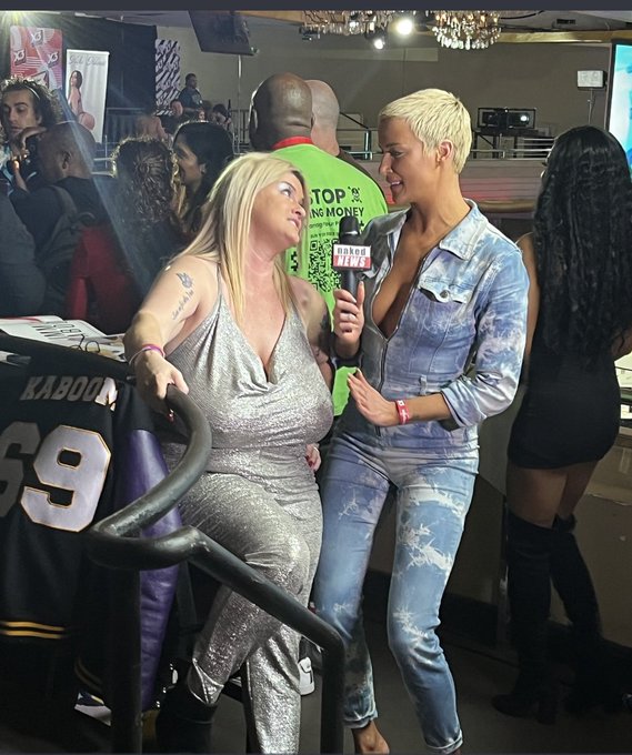 Thanks for @lauraxdesiree with #NakedNews for stopping by and chatting with me! 💋      @thekimmiekaboom<a class="tags" target="_blank" title="On Twitter" href="/?out=eyJ0eXAiOiJKV1QiLCJhbGciOiJIUzUxMiJ9.eyJpYXQiOjE3MjMzNzE2NjksImlzcyI6InR3cG9ybnN0YXJzLmNvbSIsIm5iZiI6MTcyMzM3MTY2OSwiZXhwIjoxNzU0OTA3NjY5LCJyZWRpcmVjdF91cmwiOiJodHRwczovL3R3aXR0ZXIuY29tL2xhdXJheGRlc2lyZWUifQ.cCmFEW03IujIBKqQvCwZmQG1iq64Ld5giX0JzCHJXmrj4bbYGRgHHkvyyhK_qJCRUPsLd95eXwIzQ1ghTCV7Og">@lauraxdesiree</a><a href="/tag/nakednews"class="tags">#NakedNews</a><a href="/tag/xbiz"class="tags"><span>#xbiz</span></a><a href="/tag/kimmiekaboom"class="tags"><span>#kimmiekaboom</span></a><a href="/tag/x3expo"class="tags"><span>#x3expo</span></a>