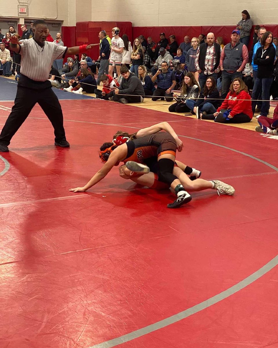 FLX_AD's tweet photo. Congratulations on 🥈at the Bradshaw, N. Barrios! #waterloopride @WaterlooFamily @WaterlooVC @MaryMadonna6 @SecVWrestling @FingerLakes1 @FLTimesSports @PrimetimeBall_ @NYSPHSAA https://t.co/xpuZkJ32BR