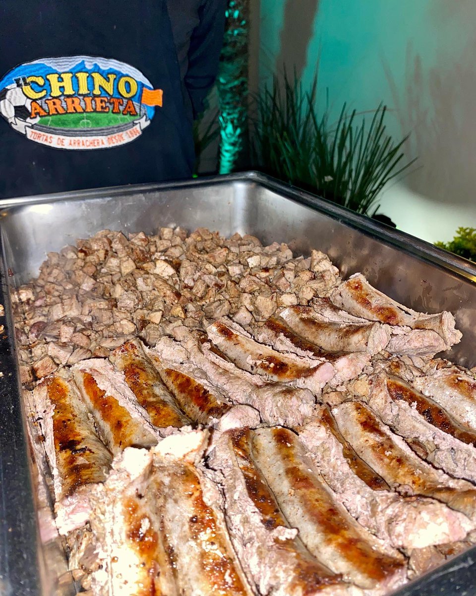 chino_arrieta's tweet photo. ¡Iniciando! 🎉🥳.      
¡Del estadio a tu evento! Así es del estadio a tu evento servicio de deliciosa #TortaArrachera #TortaChorypan #TortaMixta #TacosArrachera 🙌🏻 con nuestra gran variedad de toppings para que las prepares a tu antojo 🤤🔥 https://t.co/NmPJVhLcZZ
