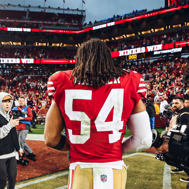 49ers's tweet photo. 11 straight! 🔥🔥