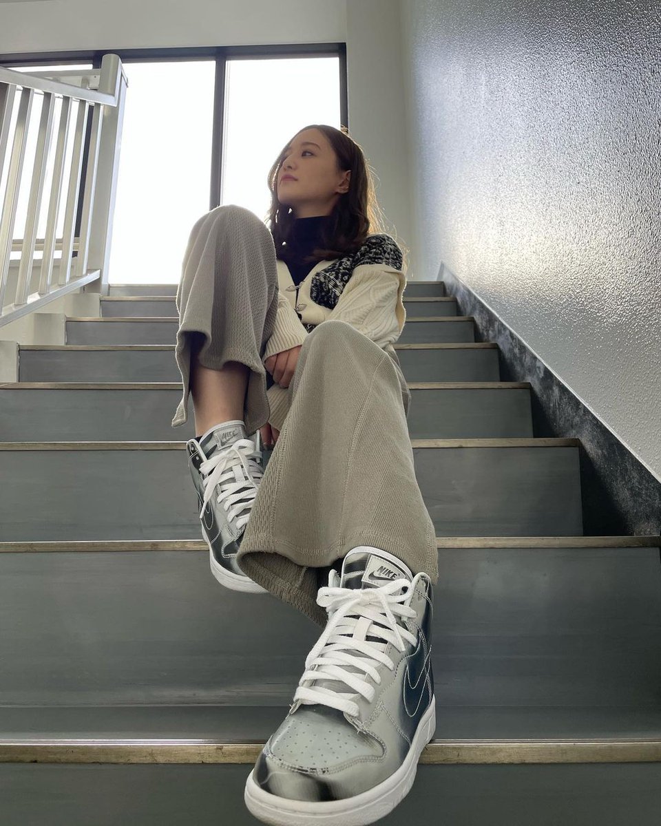 sakamichi_insta's tweet image. #中田花奈 (nakadakana_official)
instagram.com/p/CnayIZpyb8q/…

CLOT × Nike Dunk High "Silver/Flux"

#なか...

2023/01/15 11:08:09
#kanagram
#乃木坂46                              （自動投稿）