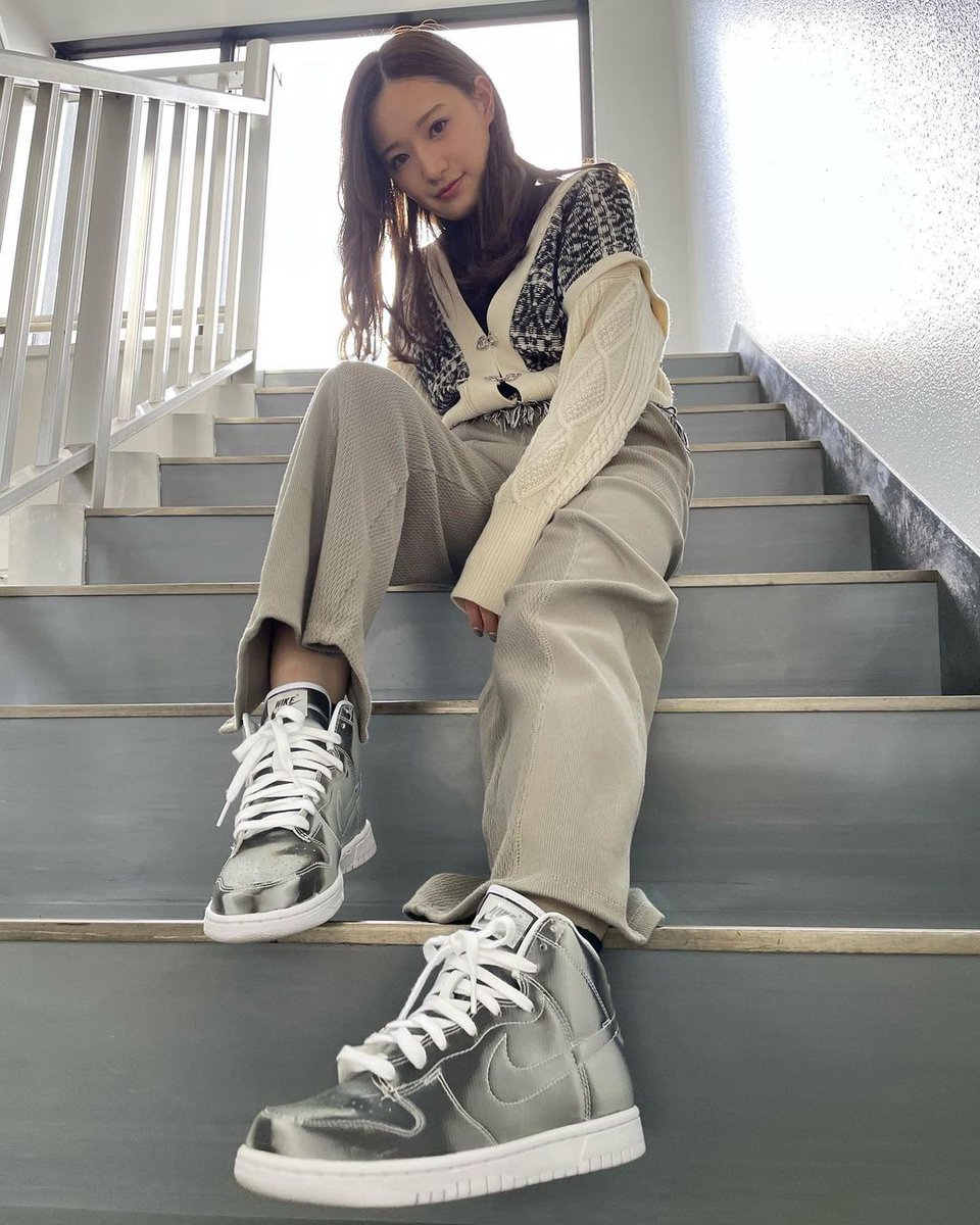 sakamichi_insta's tweet image. #中田花奈 (nakadakana_official)
instagram.com/p/CnayIZpyb8q/…

CLOT × Nike Dunk High "Silver/Flux"

#なか...

2023/01/15 11:08:09
#kanagram
#乃木坂46                              （自動投稿）