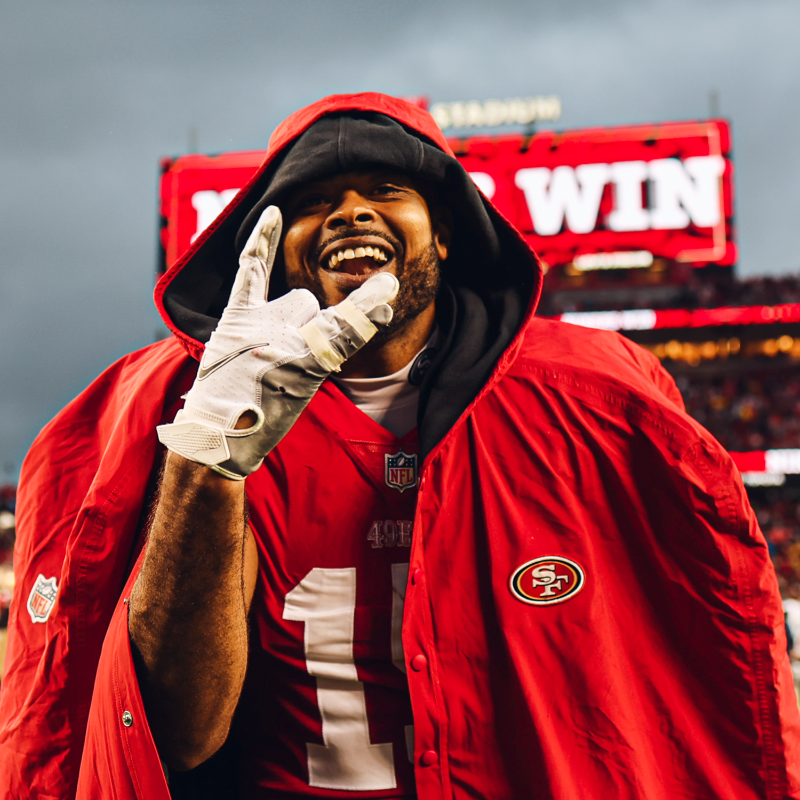 49ers's tweet photo. 11 straight! 🔥🔥