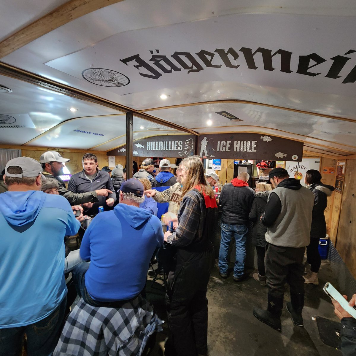 OtterTailCounty's tweet photo. Nothin' says Minnesota quite like a Saturday night stop at a bar on a frozen lake. Welcome to Hillbillies Ice Hole on Lake Lida near Pelican Rapids, MN #FindYourInnerOtter #OnlyinMN https://t.co/xpxSqnHMrZ