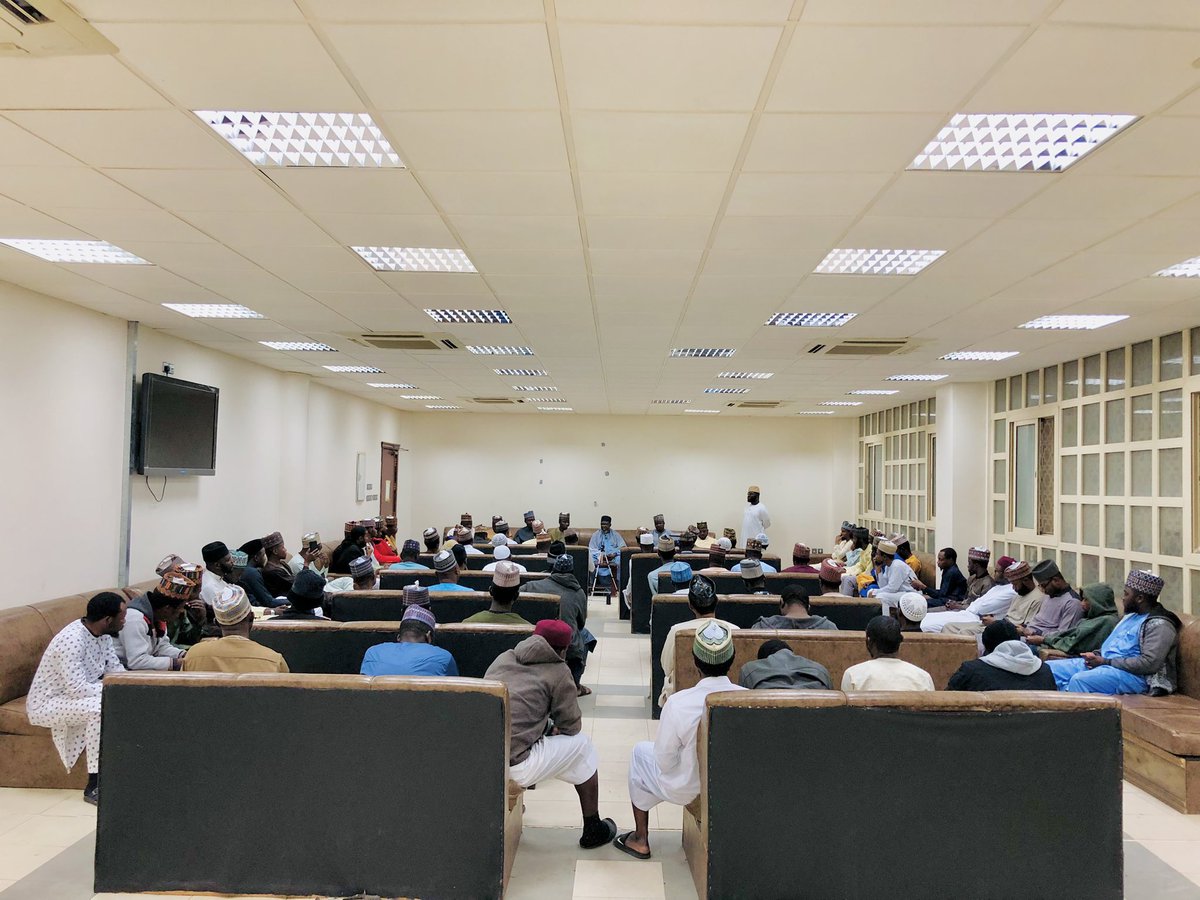 Foot_Ball199's tweet photo. Prof. Dr. Sani Rijiyar Lemu with Students at Islamic University of Madina 14-01-2023 @ProfIsaPantami @el_mhndx @AbuKhadeejah1 @atiku @MuftiAbuLayth @RealHa55an https://t.co/r6MFx9YHv5