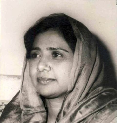 Happy_birthday_mayawati_ji
#Iron_lady_HBD
मसला जो भी हो हल तुम्ही हो ❤