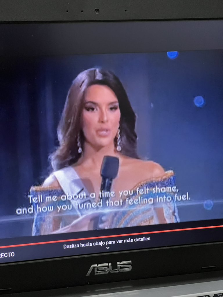 RDelBufalo's tweet photo. Cómo le vas a preguntar a una venezolana cómo convierte un sentimiento en gasolina? Eso es bullying!!! https://t.co/lCy9gPMDjk