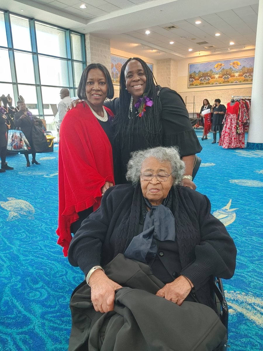 VeeWade's tweet photo. The Tri-County Founders Day celebration welcomed over 1,100 sorors from Miami-Dade, Broward & Palm Beach Counties as we payed homeage to our Beloved Founders. "Oh to be a Delta Girl!"
#DST1913 #DST110 #DecadesOfDelta #MAC #DCAC #SBAC #BAC #NBAC #SPBAC #WPBAC #GAC #XiEpsilon https://t.co/F39H7IEKKH