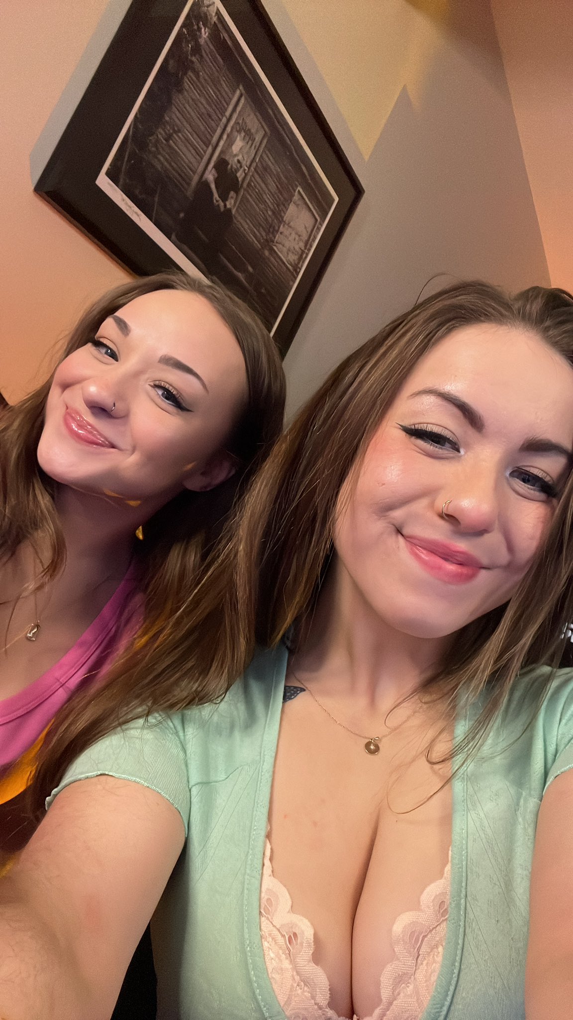 Dani Avery on X: Were live and playing Mariokart! t.cojhJ3lGry8d  t.coyu1iAnB29S  X