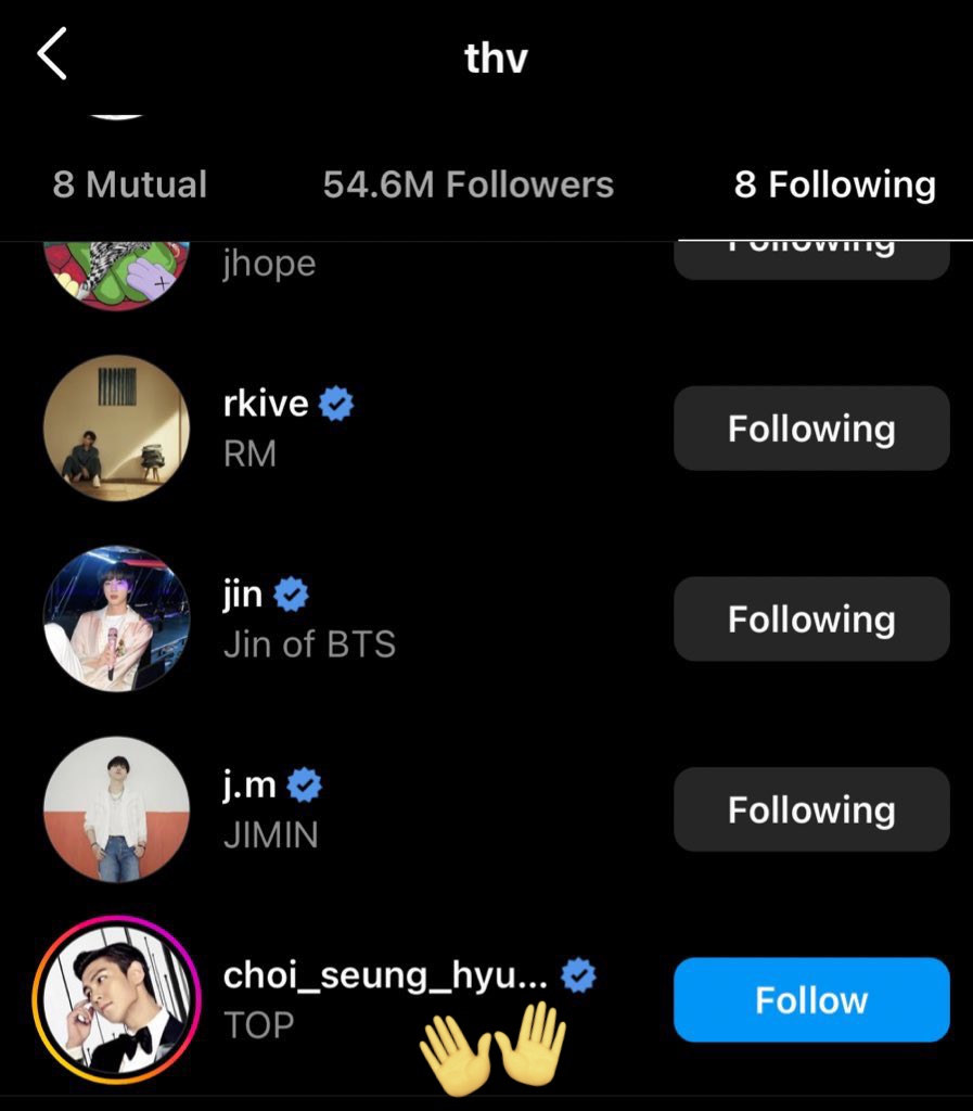 realvorilla's tweet photo. Toto followed TOP’s ig last night, and unfollowed this moring. ACCIDENTALLY FOLLOW AGAIN?? His fans says he's a grown man, he can follow whoever he wants and do whatever he wants like?? If someone treats him like this, toto's fans will definitely not let that person go. #outV😭 https://t.co/fuCNAiUOZZ