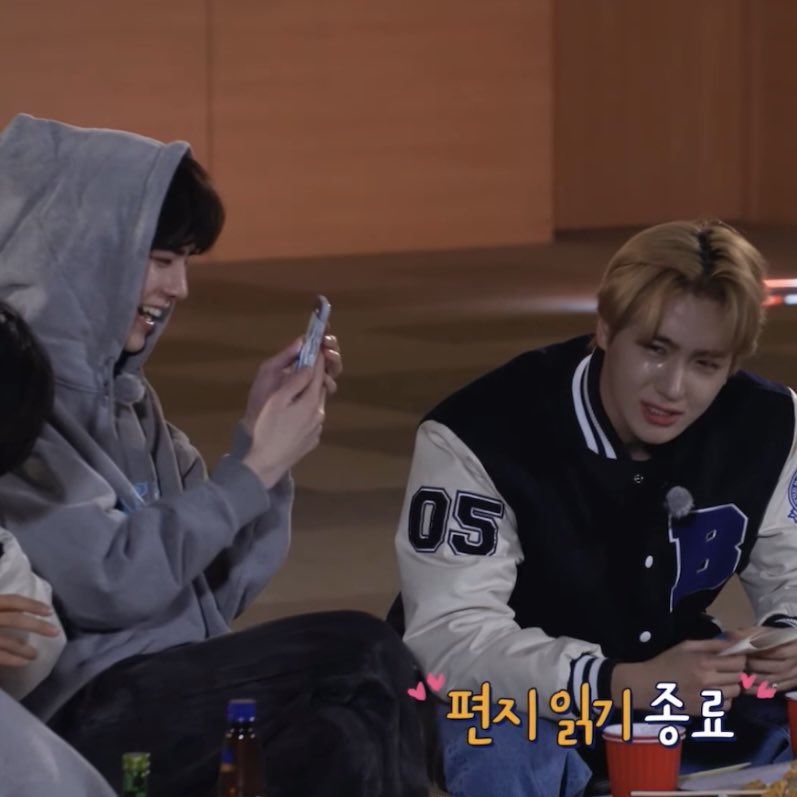 zer0oh_'s tweet photo. 🤣 이거영훈
😭 이거현재 https://t.co/8NuJf2zu5b