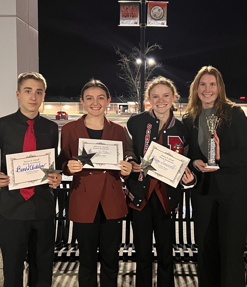 Korren Cullom is tournament champion at Wooster today in Informative Speaking! Hannah Peters and Maggie Somerville semi finalists and 1st place novice; Ben Glidden 3rd place novice! Panther Proud of this hard-working, supportive, classy Team 🏆🐾⭐️
