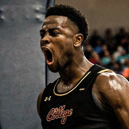 CBSSportsCBB's tweet photo. Charleston extends the nation's longest winning streak to 17 straight victories. 

@CofCBasketball is the fastest D-I team to 18 wins. https://t.co/XjGifIqeKP