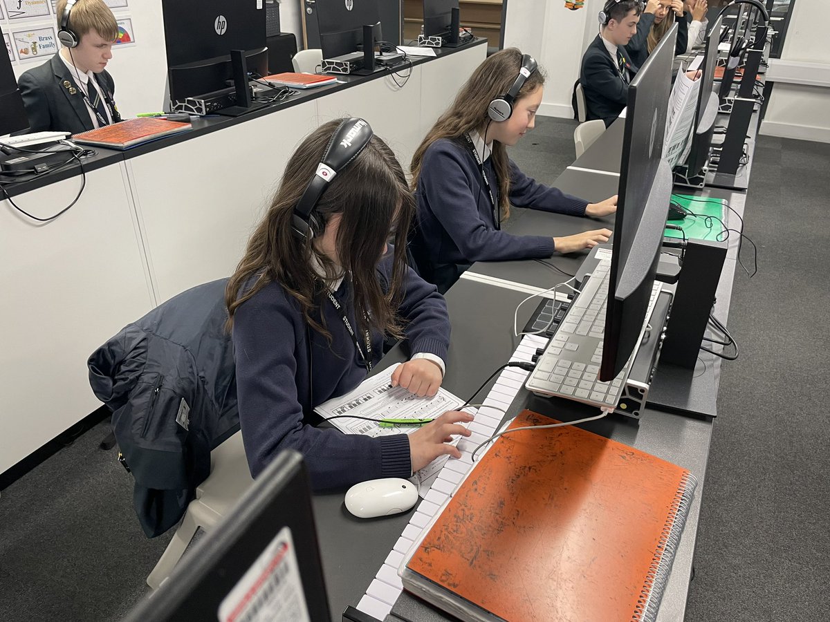 kingswoodmusic's tweet photo. Year 9 students have started their songwriting topic learning popular hooks and riffs and are already excited to begin composing their own! @Kingswood_Acad #outstanding #learning #highestexpectations #music https://t.co/oKRp5VSq18